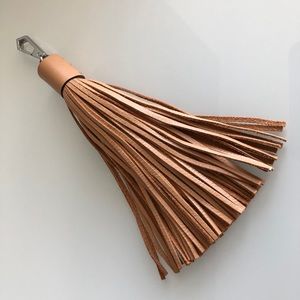 LEATHER TASSEL KEYCHAIN